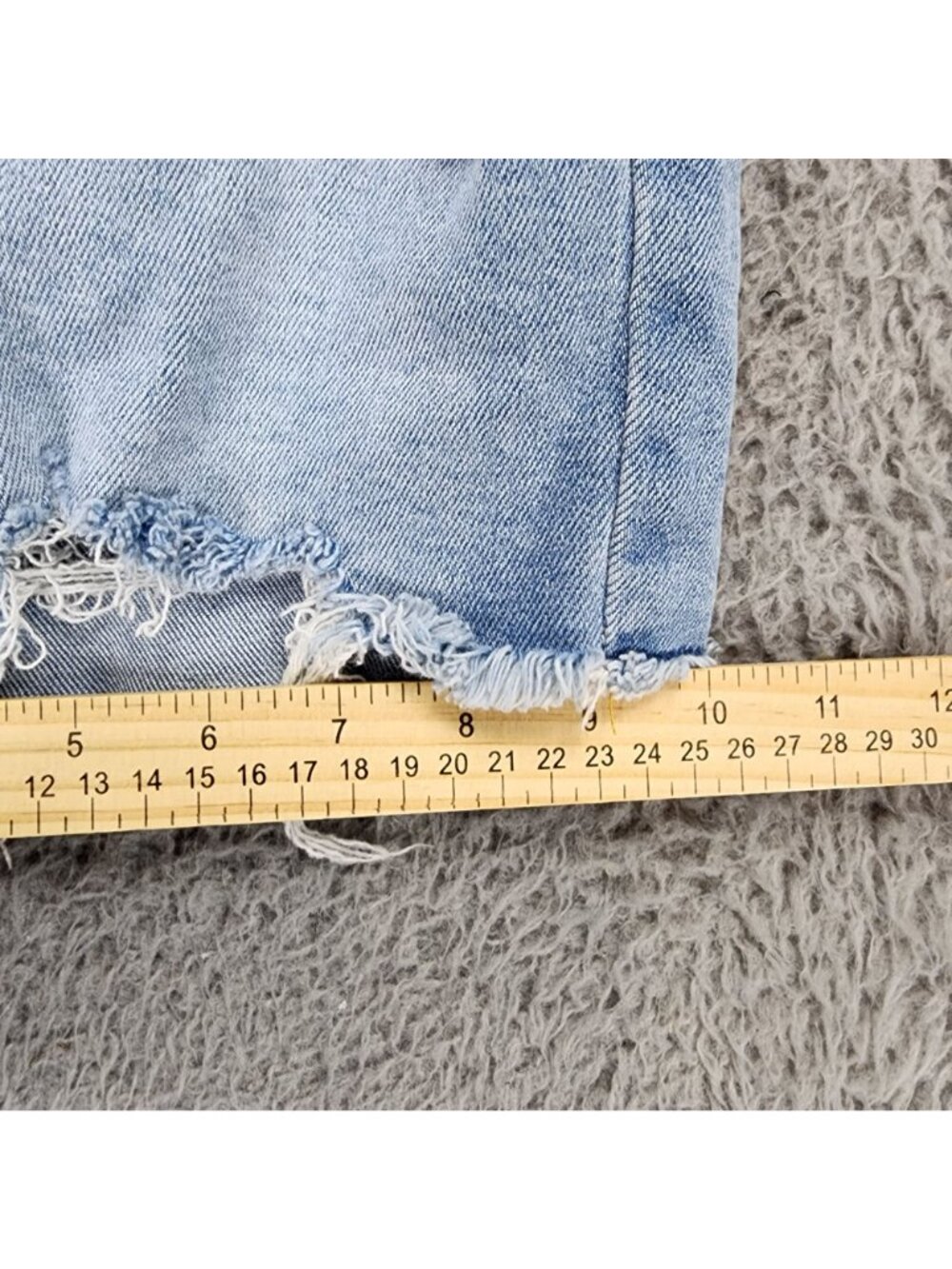 Lauren Conrad Shorts Womens 2 Petite Blue Stretch Denim Button Fly Cutoff - Picture 6 of 12